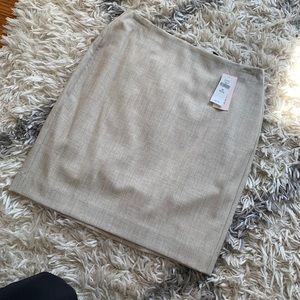 Banana Republic Skirt NEW! 💜